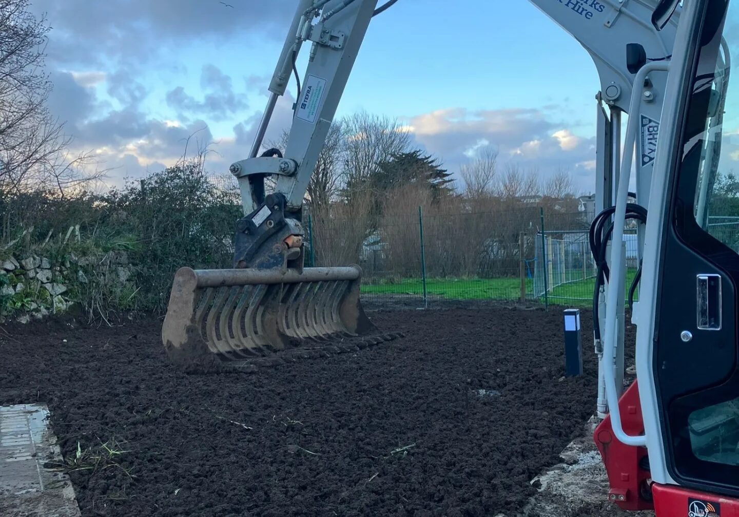 ab,plant hire cornwall,cornish traders verified,ct,piggled,AB,Plant,Hire,6